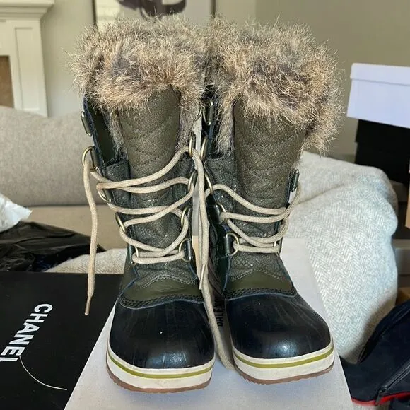 Sorel kids boots
