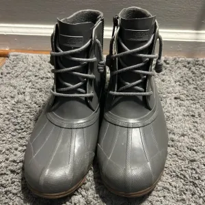 Sperry duck boots