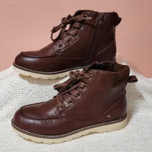 Steve Madden Girls Brown Boots Size 4