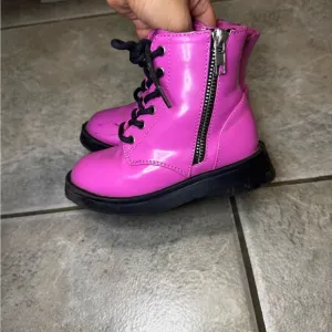 Steve Madden toddler boots size 9