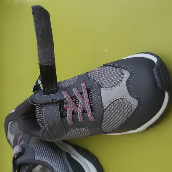 StrideRite M2P Kendrick Unisex sneakers