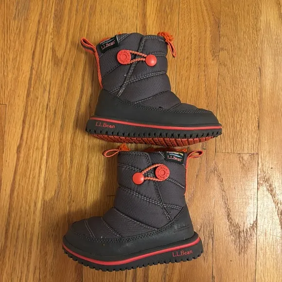 Toddler L.L.Bean boots size 6