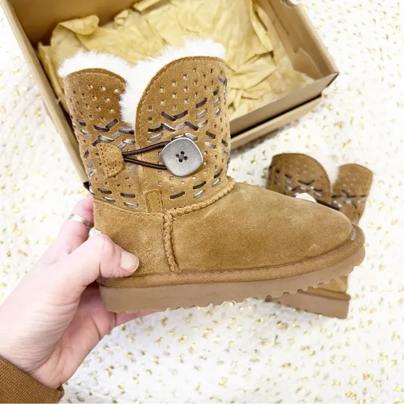 Toddler UGG Bailey Button Tehuano Boots