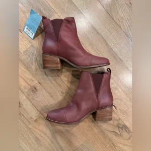 Tom’s Boots NEW