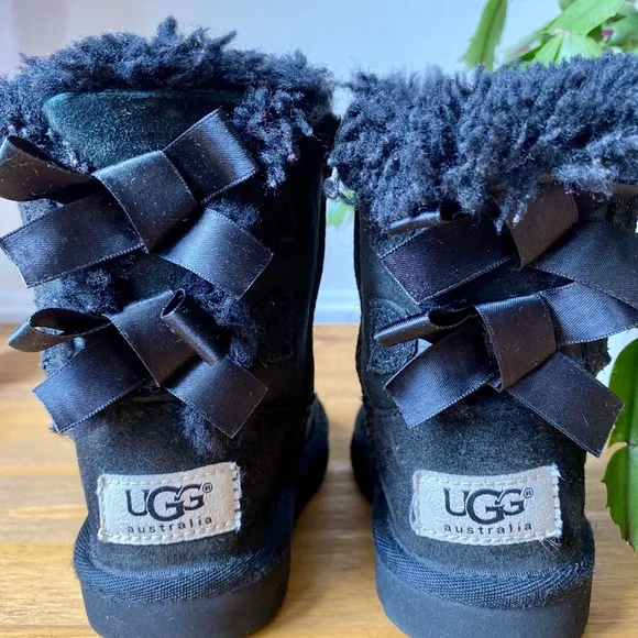 UGG Infant Girls Bailey Bow Boots