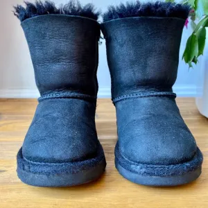 UGG Infant Girls Bailey Bow Boots