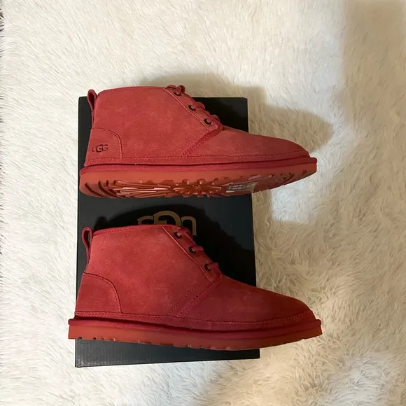 Ugg Neumel boots