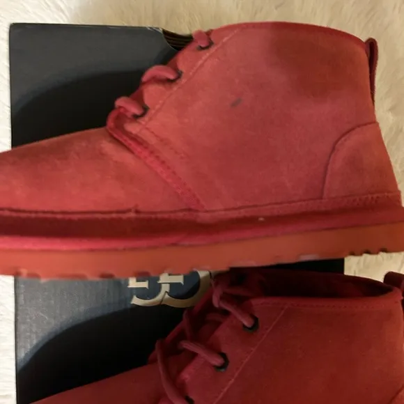 Ugg Neumel boots