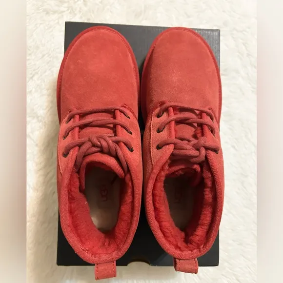 Ugg Neumel boots