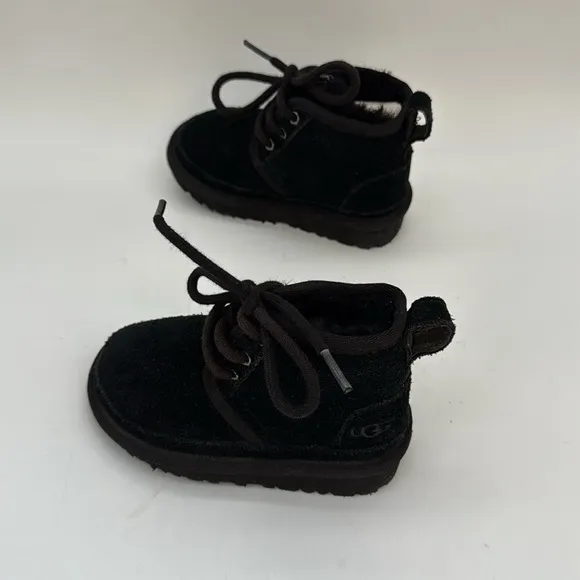 Ugg Neumel boots