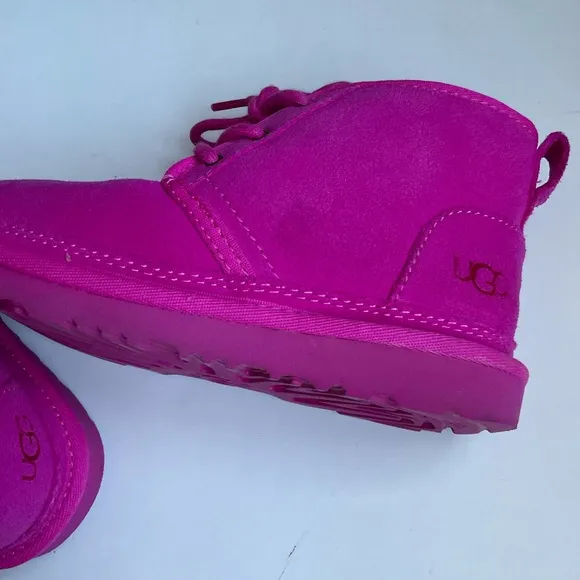 Ugg Neumel boots