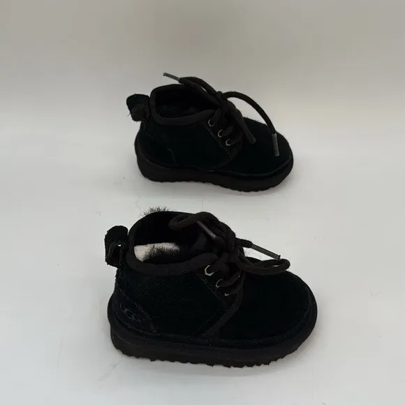 Ugg Neumel boots