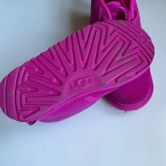 Ugg Neumel boots