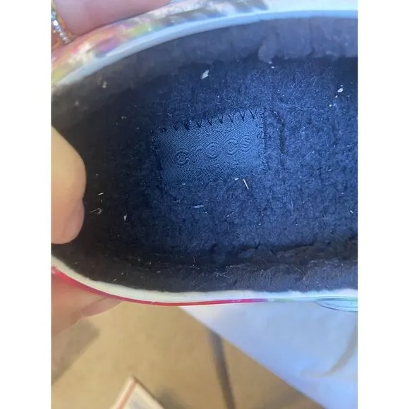 Unisex Crocs Classic Splatter- Blk‎ Faux Sherpa Lined Clogs-Sizes M (9)-W (11)
