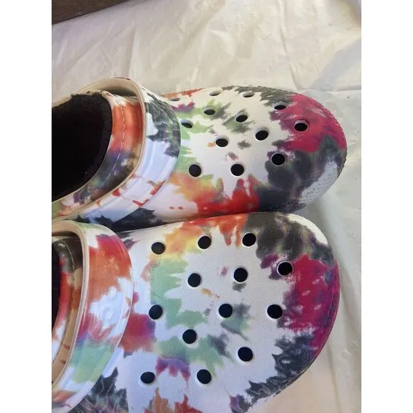Unisex Crocs Classic Splatter- Blk‎ Faux Sherpa Lined Clogs-Sizes M (9)-W (11)