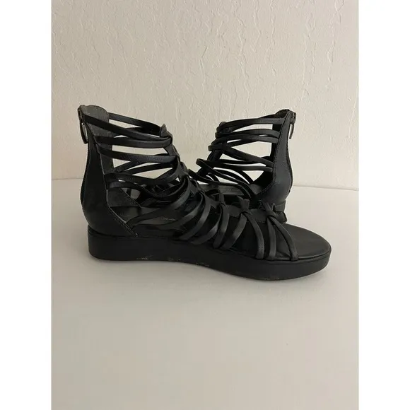 Via Spiga Sandals US 5 Eur 35 Cartlitta Gladiator Black Leather Flats Shoes