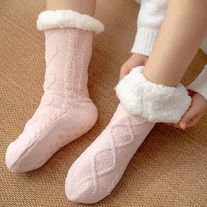 [Warm Gift] Twist Pattern Soft Anti-Slip Thermal Floor Socks for Winter