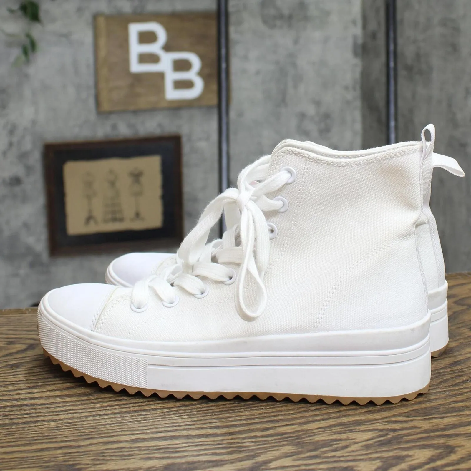 Wild Fable Women's Adrienne Sneakers 87930901 White 9M