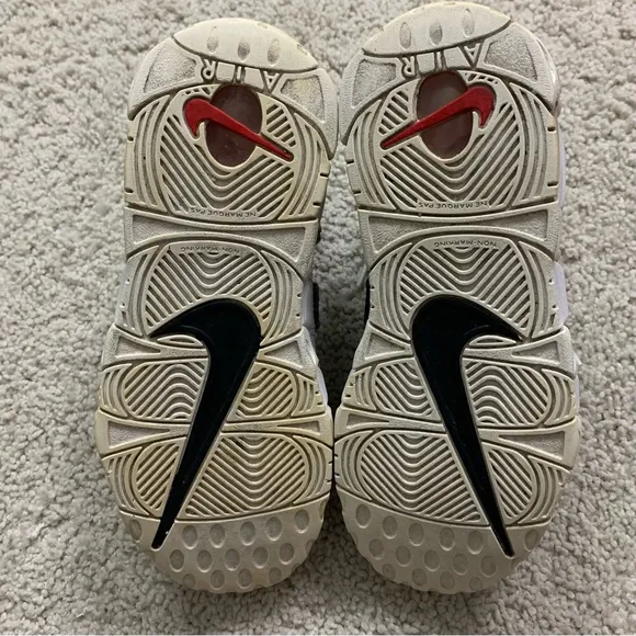 Youth NIKE Air More UPTEMPO Peace Love Swoosh WHITE Multi SNEAKERS Athletic SHOE