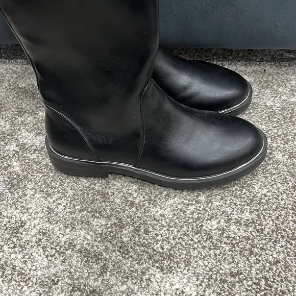 Zara gorgeous boots with pearls
